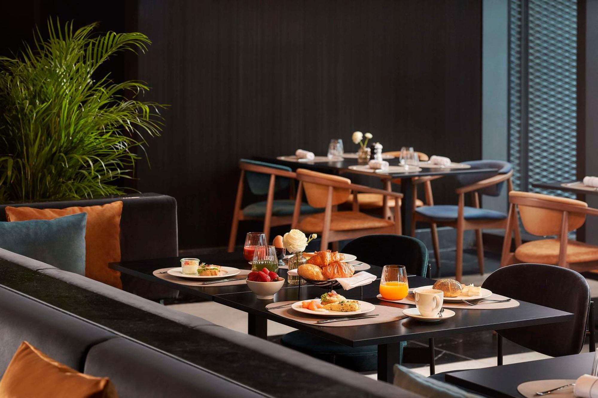Nh Collection Frankfurt Spin Tower Hotel Frankfurt am Main Kültér fotó